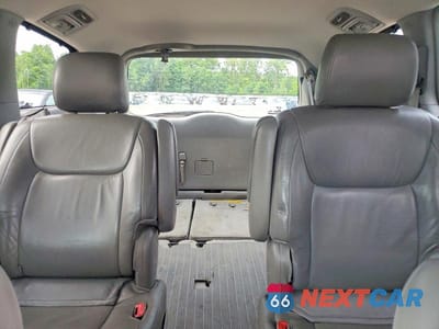Zdjęcie 10 z 13 samochodu: 2004 TOYOTA SIENNA XLE LIMITED 7 PASSENGER VIN:5TDZA22C94S121040 - miniatura