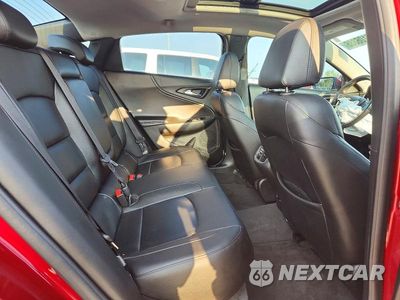 Zdjęcie 10 z 12 samochodu: 2018 CHEVROLET MALIBU LT VIN:1G1ZD5ST4JF219289 - miniatura