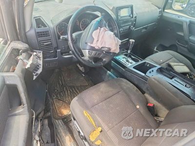 Zdjęcie 8 z 13 samochodu: 2013 NISSAN TITAN SV VIN:1N6BA0CA0DN300010 - miniatura