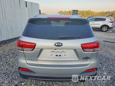 Zdjęcie 6 z 13 samochodu: 2016 KIA SORENTO LX VIN:5XYPG4A30GG003267 - miniatura