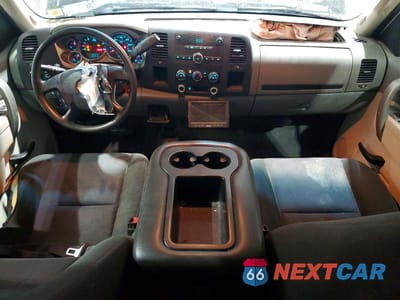 Zdjęcie 8 z 13 samochodu: 2013 CHEVROLET SILVERADO K2500 HEAVY DUTY VIN:1GC1KVCG1DF144180 - miniatura