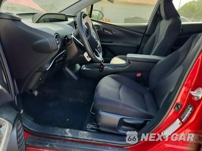 Zdjęcie 7 z 12 samochodu: 2018 TOYOTA PRIUS TWO VIN:JTDKBRFU0J3062385 - miniatura