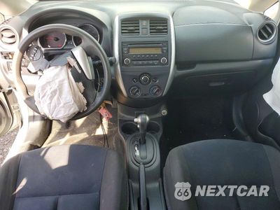 Zdjęcie 8 z 12 samochodu: 2017 NISSAN VERSA NOTE S PLUS VIN:3N1CE2CP7HL361598 - miniatura