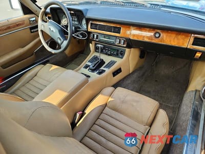 Zdjęcie 10 z 14 samochodu: 1989 JAGUAR XJS VIN:SAJNV4845KC152168 - miniatura