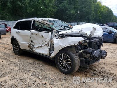 Czwarte zdjęcie samochodu z boku: 2017 JEEP GRAND CHEROKEE LIMITED VIN:1C4RJEBG0HC934097 - miniatura