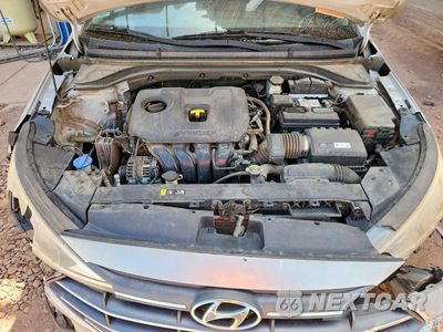 Zdjęcie 11 z 12 samochodu: 2019 HYUNDAI ELANTRA SEL VIN:5NPD84LF4KH424014 - miniatura