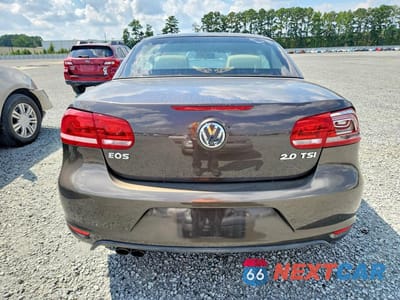 Zdjęcie 6 z 13 samochodu: 2012 VOLKSWAGEN EOS KOMFORT VIN:WVWBW7AH4CV009862 - miniatura