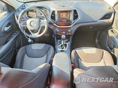 Zdjęcie 8 z 14 samochodu: 2014 JEEP CHEROKEE LATITUDE VIN:1C4PJMCS9EW192541 - miniatura