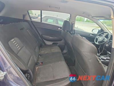 Zdjęcie 11 z 13 samochodu: 2019 KIA SPORTAGE LX VIN:KNDPM3AC2K7509482 - miniatura
