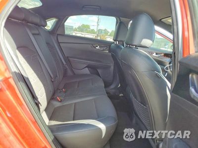 Zdjęcie 10 z 12 samochodu: 2020 KIA FORTE GT LINE VIN:3KPF34ADXLE187320 - miniatura