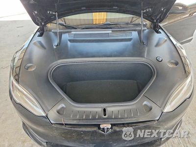 Zdjęcie 11 z 12 samochodu: 2021 TESLA MODEL S VIN:5YJSA1E64MF435720 - miniatura