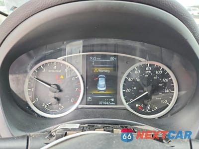 Zdjęcie 9 z 12 samochodu: 2018 NISSAN SENTRA SV VIN:3N1AB7AP3JY236655 - miniatura