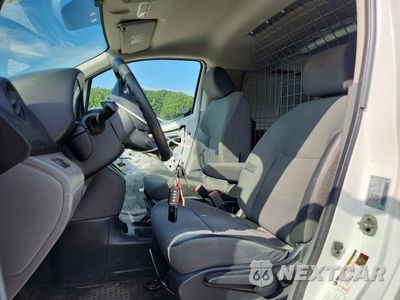 Zdjęcie 7 z 14 samochodu: 2016 NISSAN NV200 S VIN:3N6CM0KN5GK700834 - miniatura