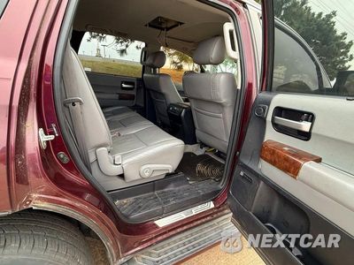 Zdjęcie 6 z 10 samochodu: 2008 TOYOTA SEQUOIA LIMITED VIN:5TDBY68A68S011143 - miniatura