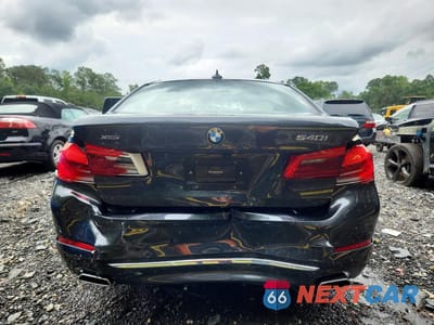 Zdjęcie 6 z 12 samochodu: 2018 BMW 540 XI VIN:WBAJE7C58JWC56696 - miniatura