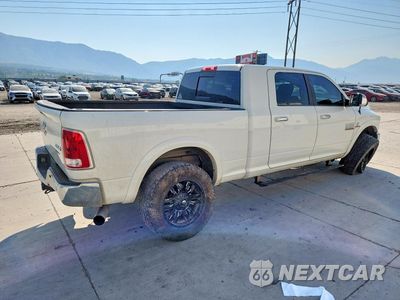 Trzecie zdjęcie samochodu z tyłu: 2018 RAM 2500 LARAMIE VIN:3C6UR5NL9JG117989 - miniatura