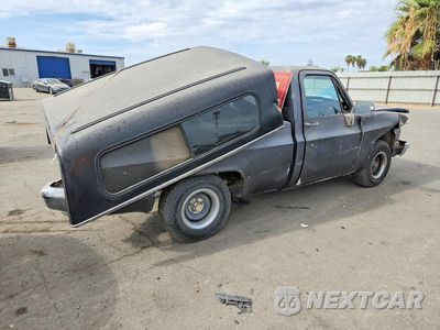 Trzecie zdjęcie samochodu z tyłu: 1981 CHEVROLET C10 VIN:1GCDC14H9BS168287 - miniatura