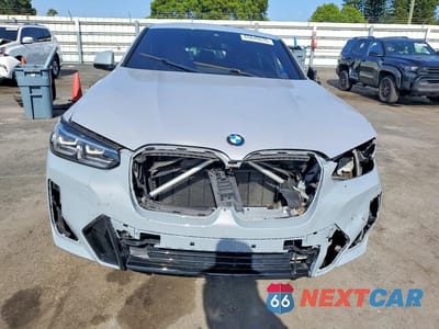 Piąte zdjęcie samochodu w środku: 2024 BMW X4 XDRIVE30I VIN:5UX33DT01R9X29946 - miniatura