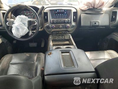 Zdjęcie 8 z 12 samochodu: 2017 CHEVROLET SILVERADO K2500 HEAVY DUTY LTZ VIN:1GC1KWEY9HF198781 - miniatura