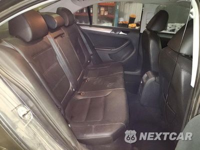 Zdjęcie 10 z 12 samochodu: 2013 VOLKSWAGEN JETTA TDI VIN:3VWLL7AJ9DM246081 - miniatura