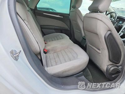 Zdjęcie 10 z 12 samochodu: 2016 FORD FUSION S VIN:3FA6P0G74GR333357 - miniatura