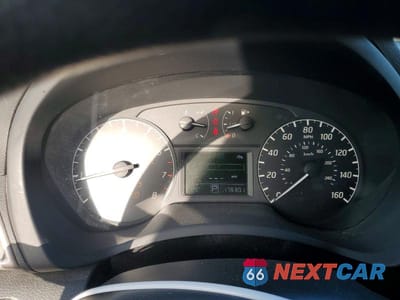 Zdjęcie 9 z 13 samochodu: 2015 NISSAN SENTRA S VIN:3N1AB7AP3FY282915 - miniatura