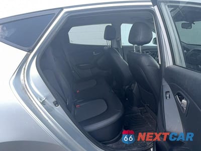 Zdjęcie 6 z 10 samochodu: 2014 HYUNDAI TUCSON SE VIN:KM8JUCAG7EU796599 - miniatura