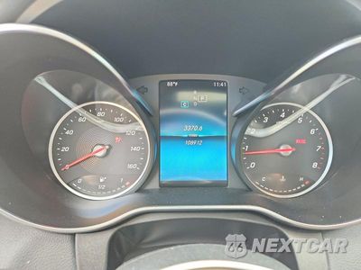 Zdjęcie 9 z 13 samochodu: 2019 MERCEDES-BENZ C 300 VIN:55SWF8DB4KU319293 - miniatura