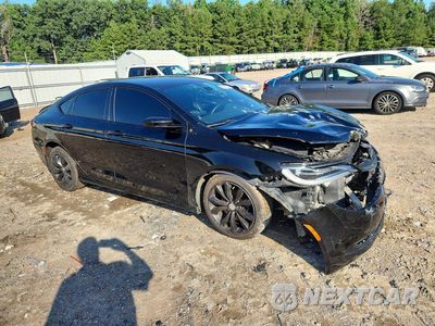 Czwarte zdjęcie samochodu z boku: 2015 CHRYSLER 200 S VIN:1C3CCCBB0FN749191 - miniatura