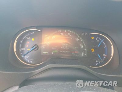 Zdjęcie 9 z 13 samochodu: 2025 TOYOTA RAV4 HYBRID XLE VIN:4T3RWRFV1SU201692 - miniatura
