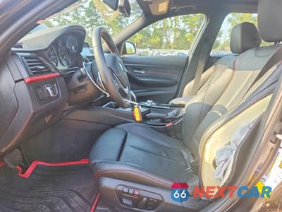 Zdjęcie 7 z 12 samochodu: 2013 BMW 335 I VIN:WBA3A9C56DF475996 - miniatura