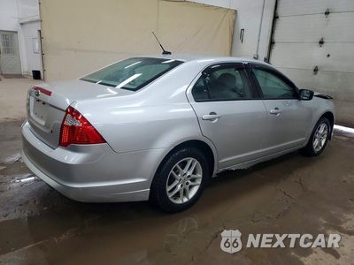 Trzecie zdjęcie samochodu z tyłu: 2012 FORD FUSION S VIN:3FAHP0GA5CR351705 - miniatura