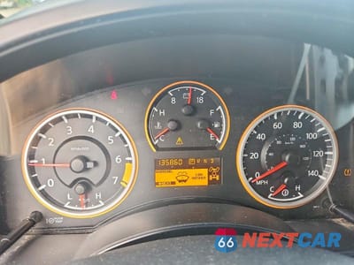 Zdjęcie 9 z 12 samochodu: 2010 NISSAN TITAN SE VIN:1N6BA0EC5AN314477 - miniatura