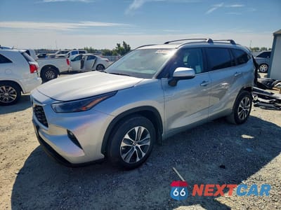 2023 TOYOTA HIGHLANDER HYBRID XLE 5TDKBRCH7PS115789 - główne zdjęcie licytacji z USA - miniatura