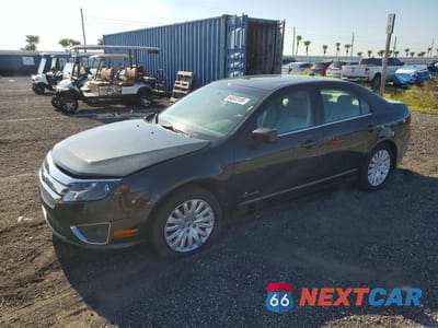 2010 FORD FUSION HYBRID 3FADP0L38AR400625 - główne zdjęcie licytacji z USA - miniatura