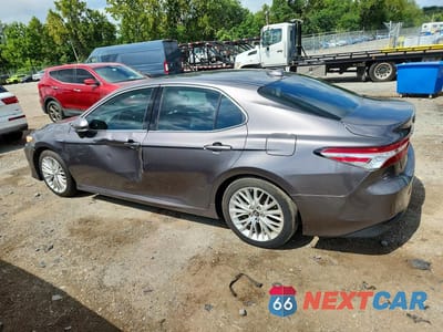 Drugie zdjęcie samochodu z przodu: 2019 TOYOTA CAMRY HYBRID XLE VIN:4T1B21HKXKU514895 - miniatura