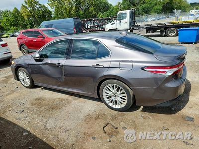 Drugie zdjęcie samochodu z przodu: 2019 TOYOTA CAMRY HYBRID XLE VIN:4T1B21HKXKU514895 - miniatura