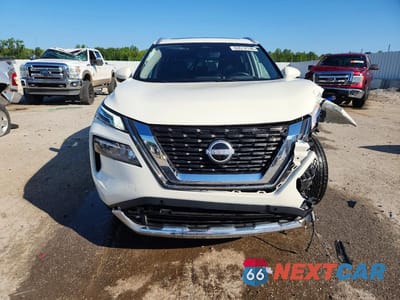 Piąte zdjęcie samochodu w środku: 2022 NISSAN ROGUE PLATINUM VIN:JN8BT3DD6NW276092 - miniatura