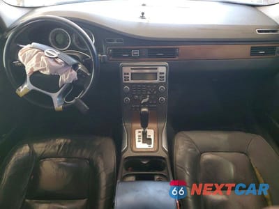 Zdjęcie 8 z 12 samochodu: 2011 VOLVO S80 3.2 VIN:YV1952AS2B1136545 - miniatura