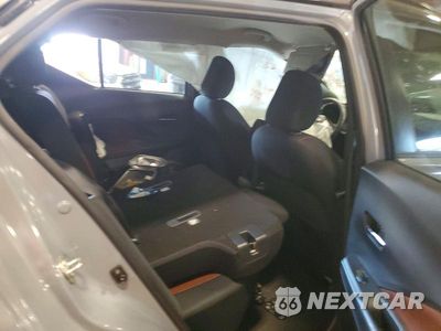 Zdjęcie 11 z 14 samochodu: 2021 NISSAN KICKS SR VIN:3N1CP5DVXML551060 - miniatura