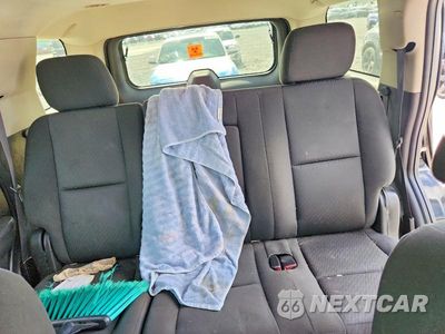 Zdjęcie 10 z 13 samochodu: 2011 GMC YUKON SLE VIN:1GKS1AE06BR350787 - miniatura