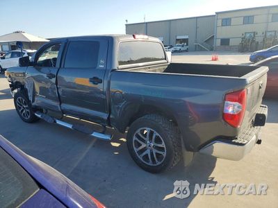 Drugie zdjęcie samochodu z przodu: 2017 TOYOTA TUNDRA CREWMAX SR5 VIN:5TFEM5F19HX121863 - miniatura