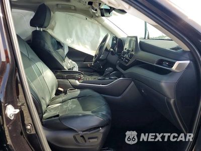 Zdjęcie 7 z 12 samochodu: 2022 TOYOTA HIGHLANDER XLE VIN:5TDHZRAH3NS135494 - miniatura