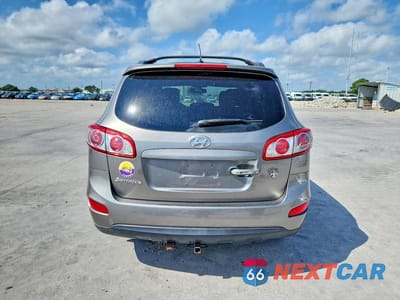 Zdjęcie 6 z 13 samochodu: 2012 HYUNDAI SANTA FE LIMITED VIN:5XYZK4AG2CG118439 - miniatura