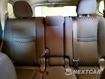 Zdjęcie 10 z 13 samochodu: 2017 NISSAN ROGUE SV VIN:5N1AT2MV4HC774531 - miniatura