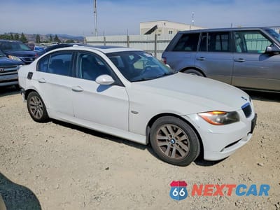 Czwarte zdjęcie samochodu z boku: 2007 BMW 328 I VIN:WBAVA37547NL11365 - miniatura