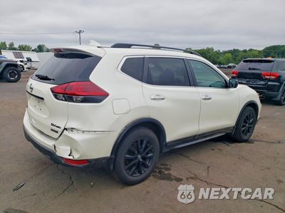 Trzecie zdjęcie samochodu z tyłu: 2018 NISSAN ROGUE SV VIN:5N1AT2MV1JC722361 - miniatura