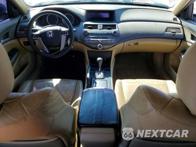 Zdjęcie 8 z 13 samochodu: 2010 HONDA ACCORD LX VIN:1HGCP2F37AA155115 - miniatura