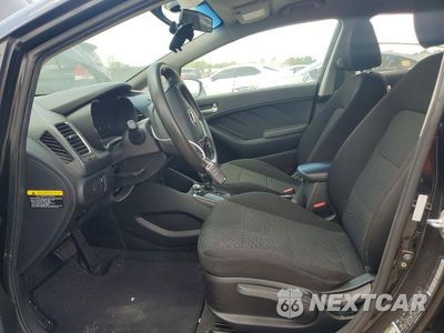 Zdjęcie 7 z 13 samochodu: 2018 KIA FORTE LX VIN:3KPFK4A73JE272946 - miniatura