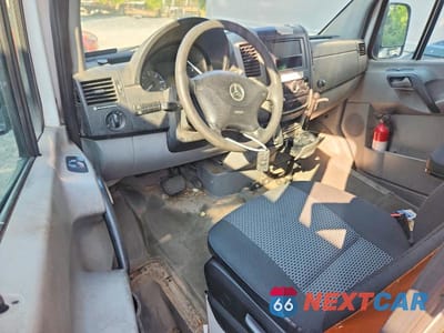 Zdjęcie 8 z 13 samochodu: 2011 MERCEDES-BENZ SPRINTER 2500/3500 DELIVERY VAN VIN:WD3PE8CB7B5586563 - miniatura